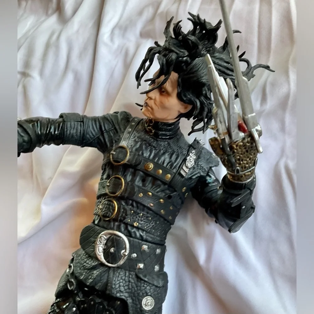 Johnny Depp Edward Scissorhands Figure 18” - Picture 7 of 13